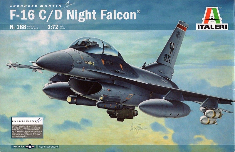 ITALERI 1:72 F-16, C/D Night Falcon - Image 1